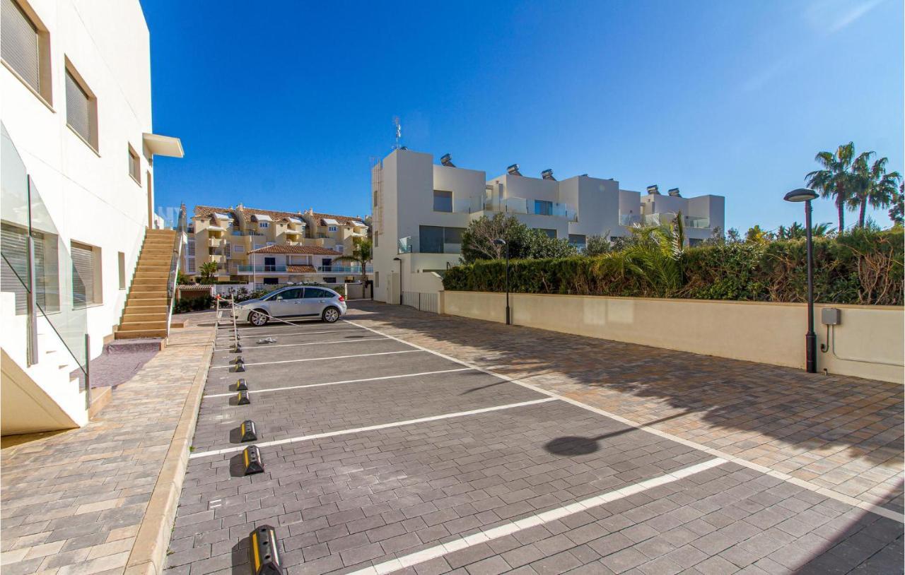 Appartement Lovely In With Swimming Pool